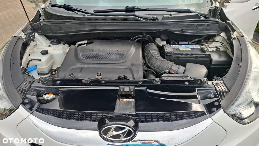 Hyundai ix35 2.0 CRDi 4WD Automatik Finale Gold - 24