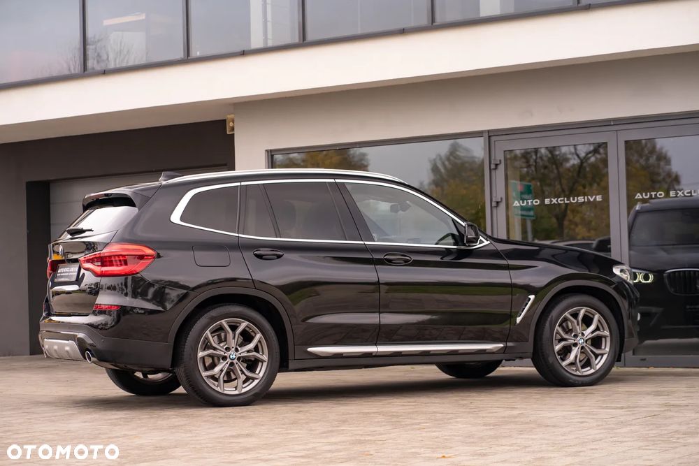 BMW X3 sDrive18d - 25