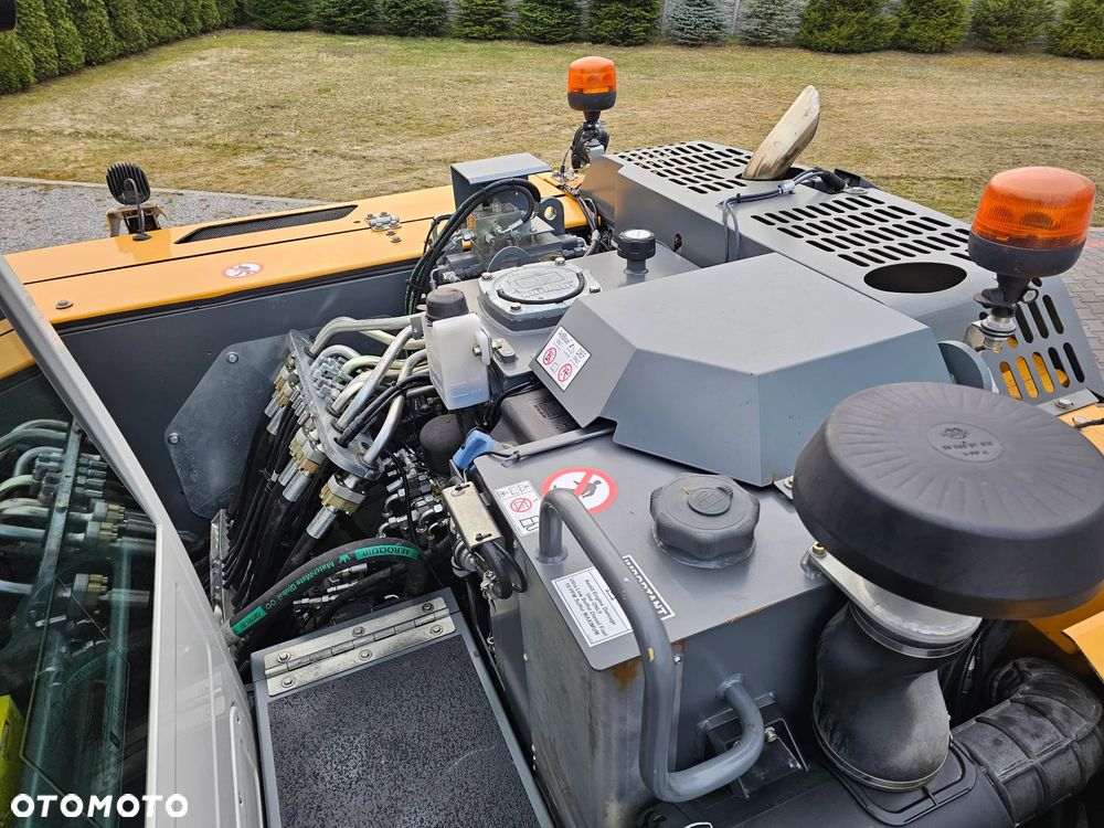 Liebherr A 918 Compact - 23