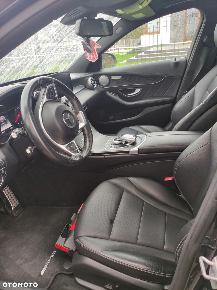 Mercedes-Benz Klasa C 200 4-Matic 9G-TRONIC - 16
