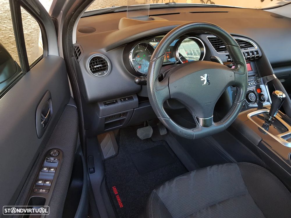 Peugeot 3008 1.6 HDi Sport CMP6 - 44