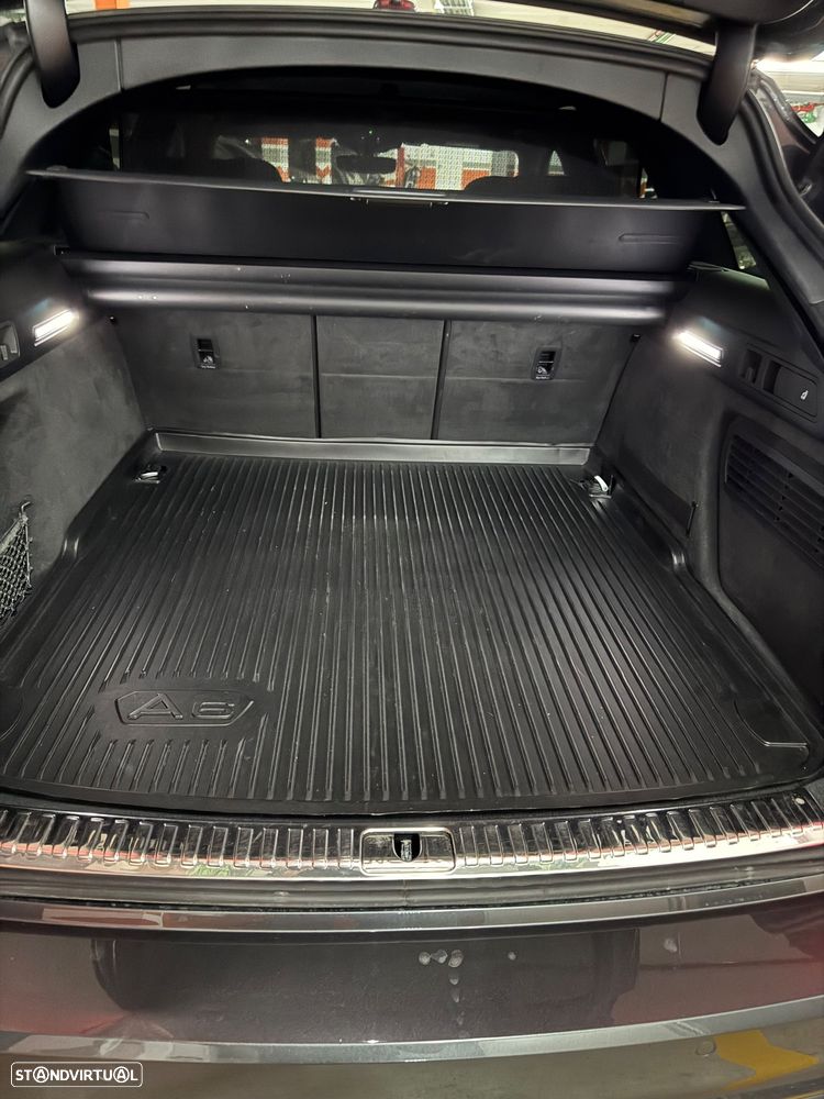 Audi A6 Avant 40 TDI S tronic S line - 24