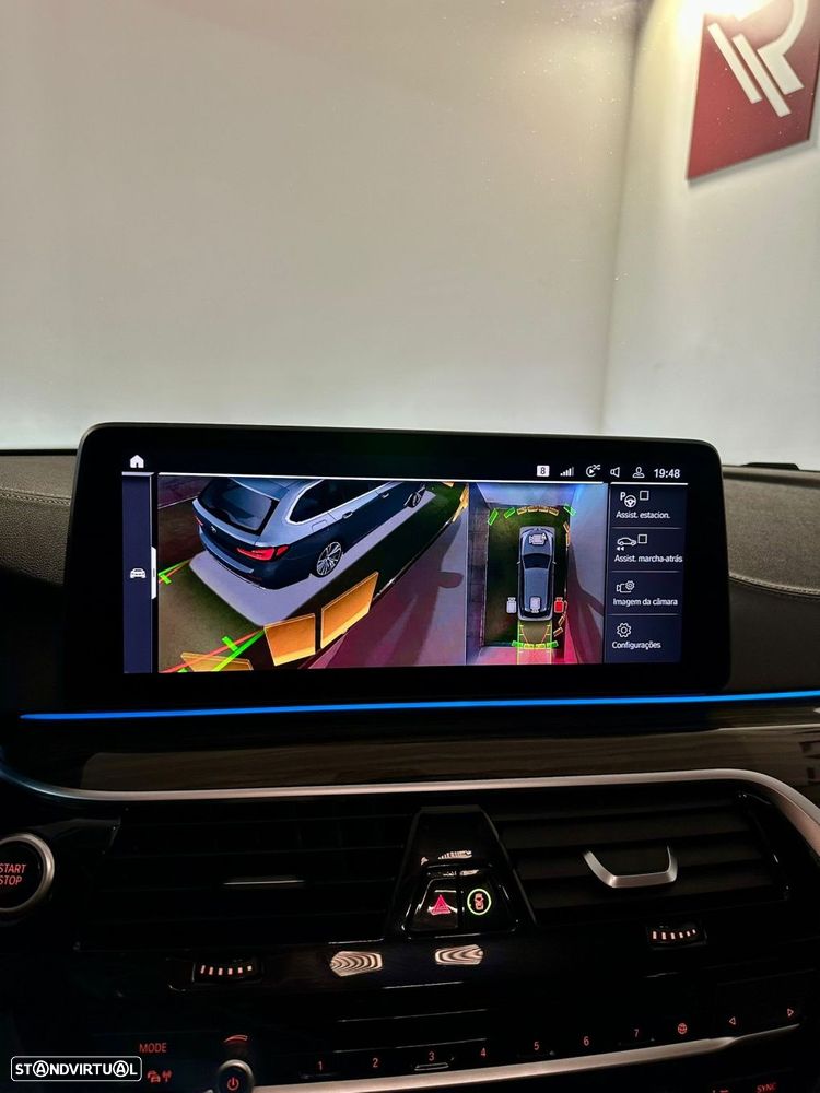 BMW 530 e Line Luxury - 29