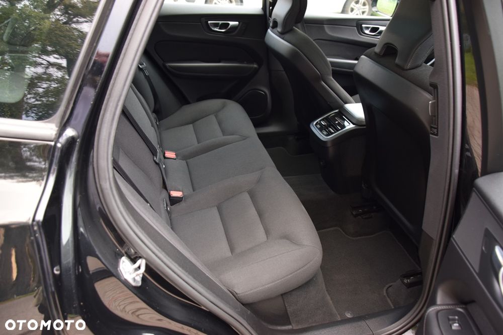 Volvo XC 60 B4 D AWD Geartronic RDesign - 15