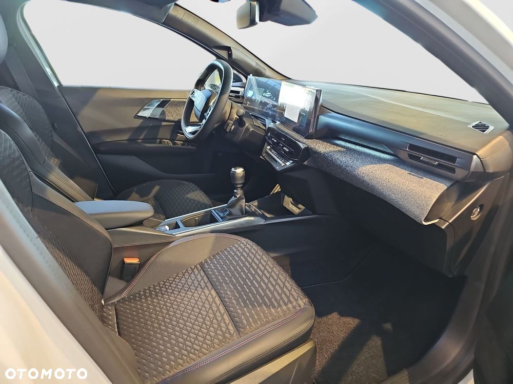 Renault Clio - 13