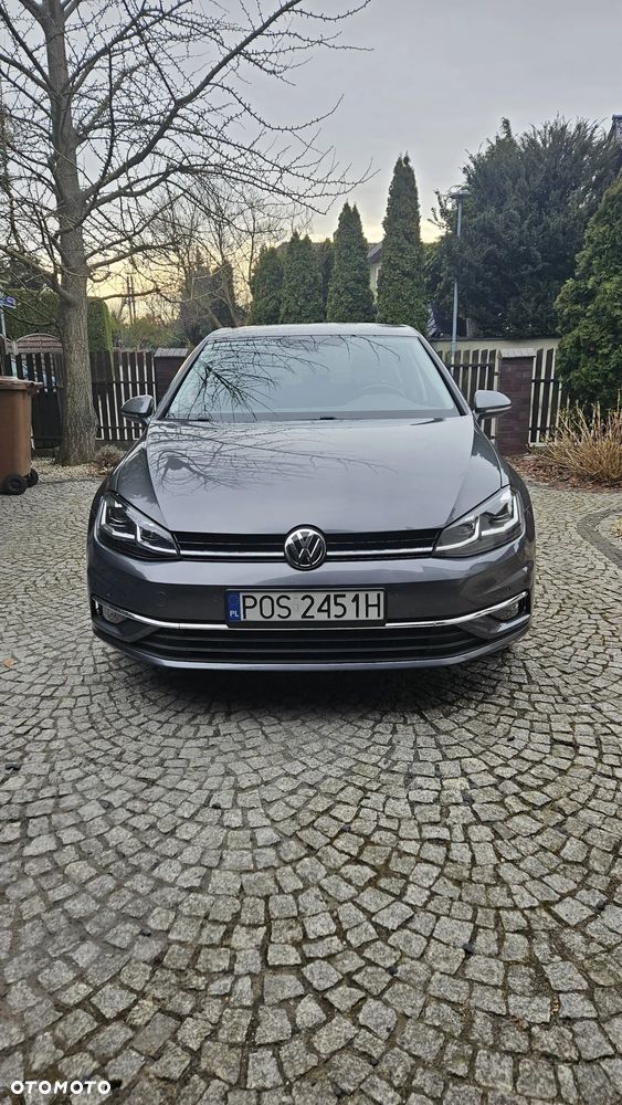 Volkswagen Golf - 21