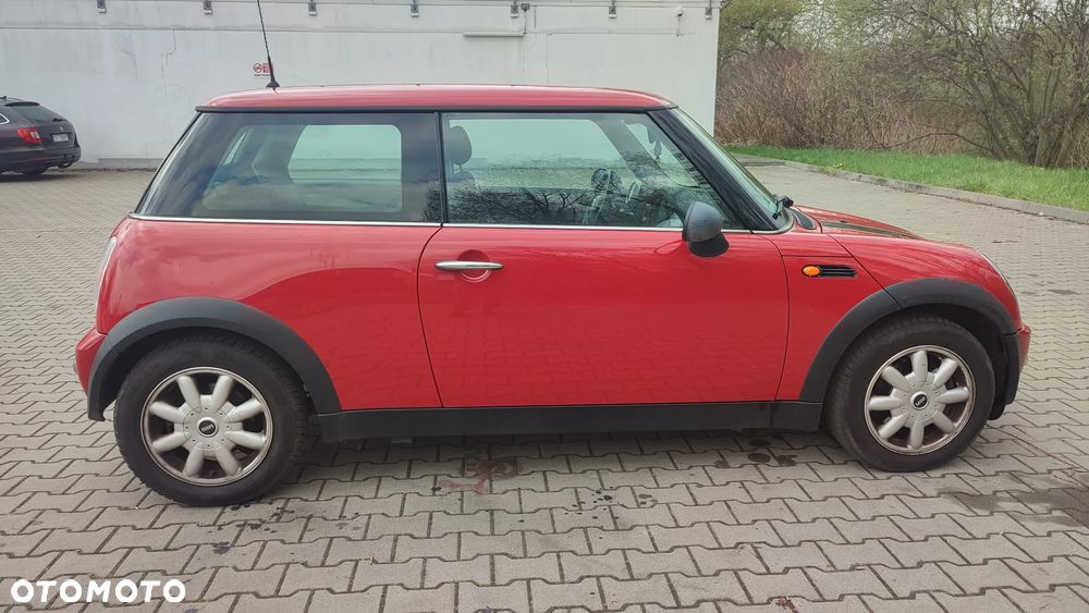 MINI ONE - 3