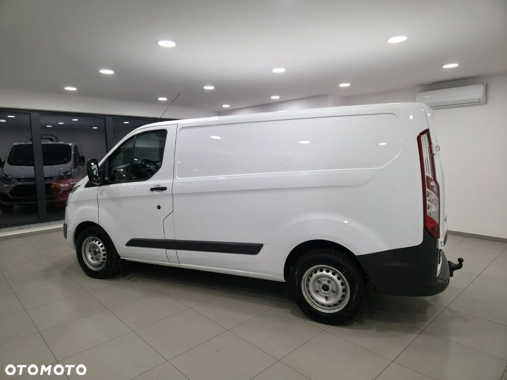 Ford Transit Custom - 4