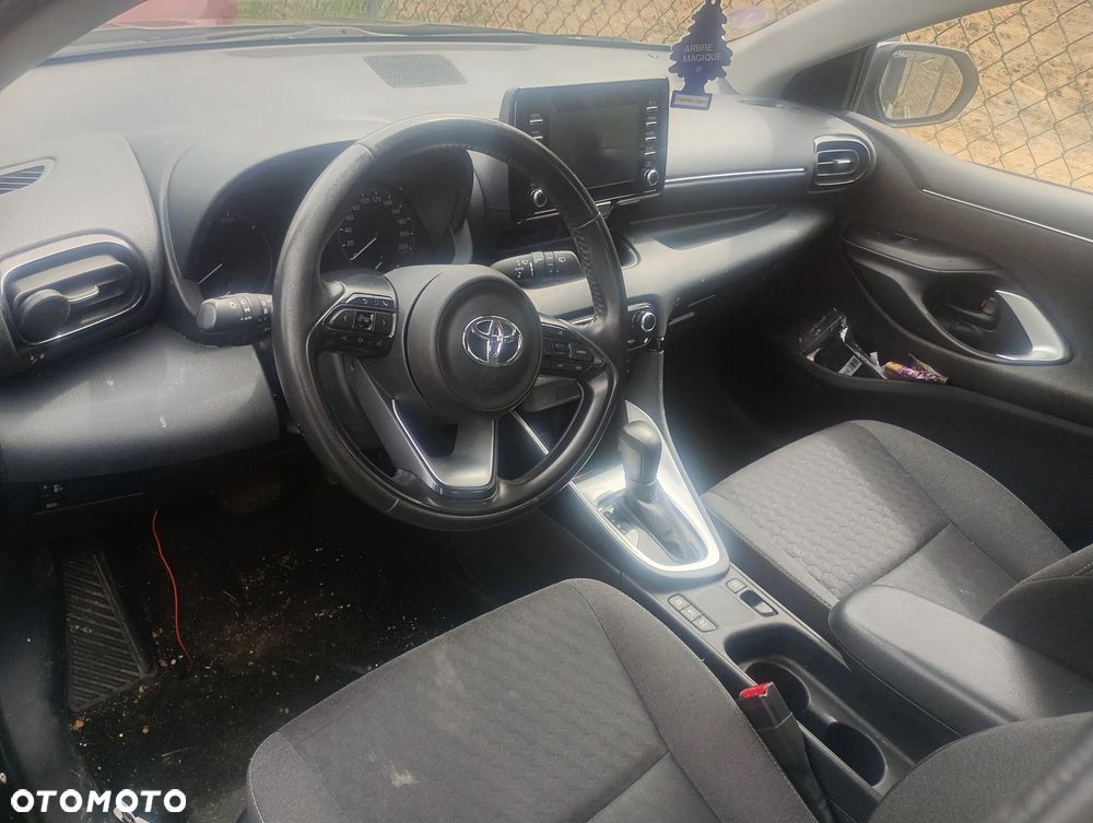 Toyota Yaris 1.5 VVT-i Business Edition - 9