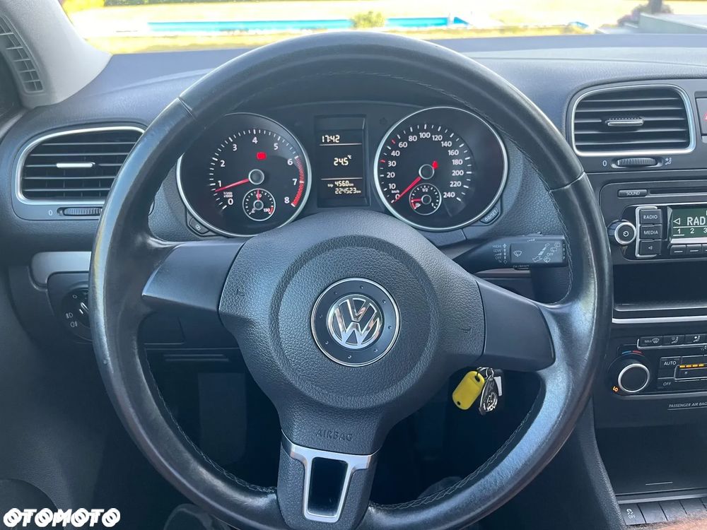 Volkswagen Golf 1.2 TSI Comfortline - 9