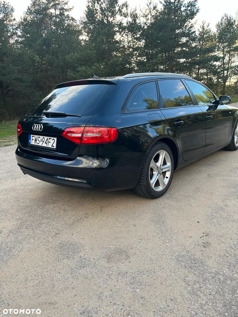 Audi A4 - 4