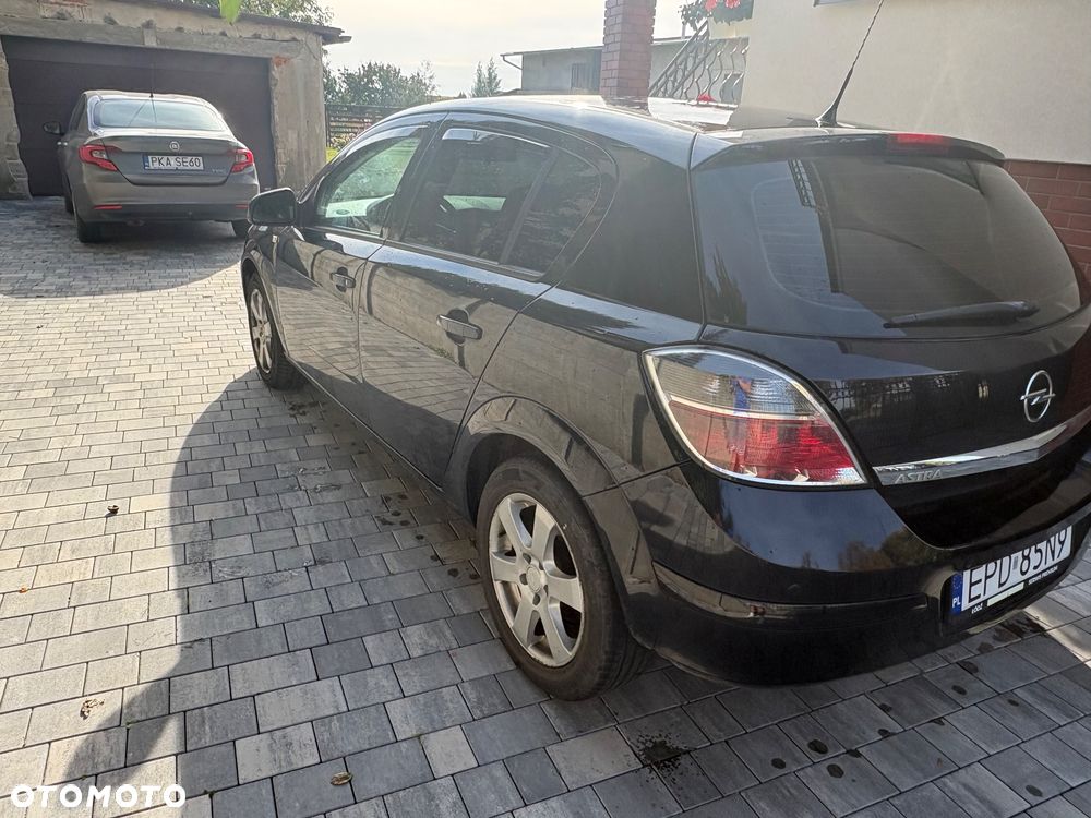 Opel Astra - 20