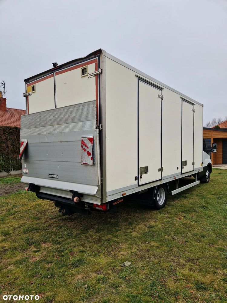 Iveco DAILY - 7