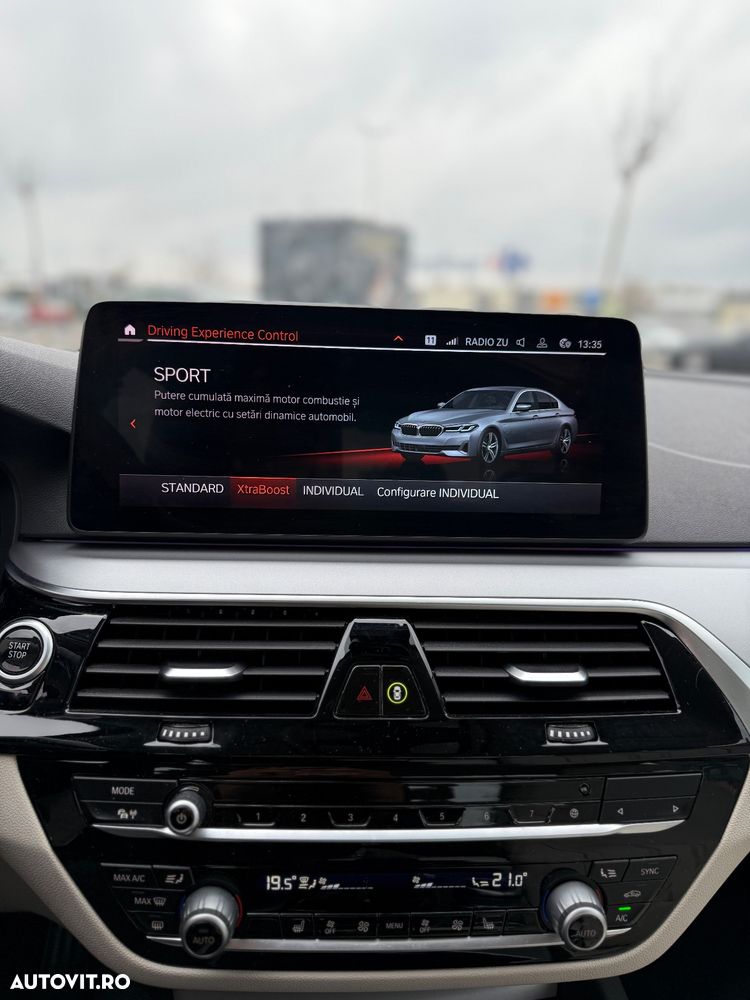 BMW Seria 5 530e Aut. Luxury Line - 15