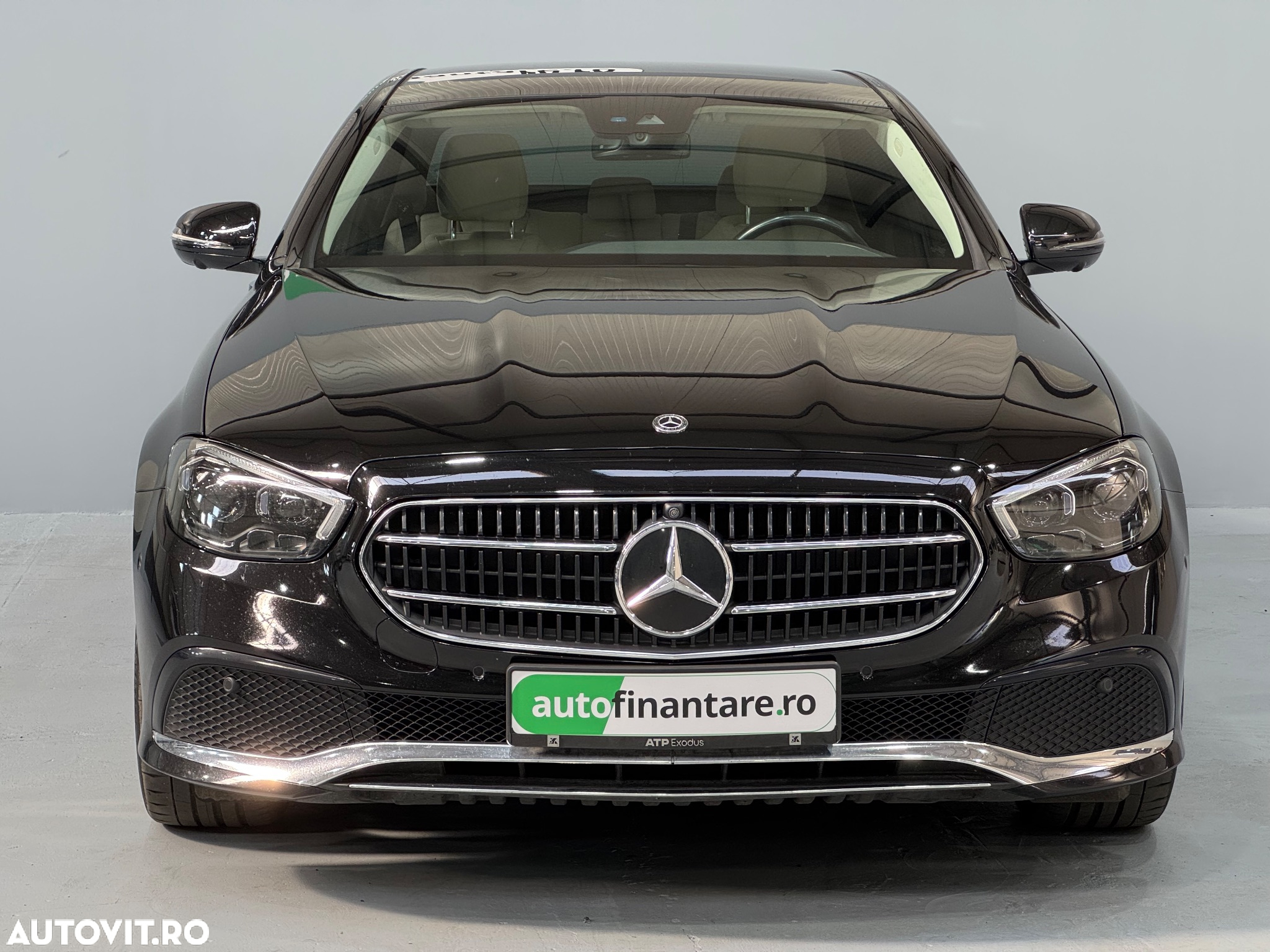 Mercedes-Benz E 220 d 4MATIC Aut. - 12