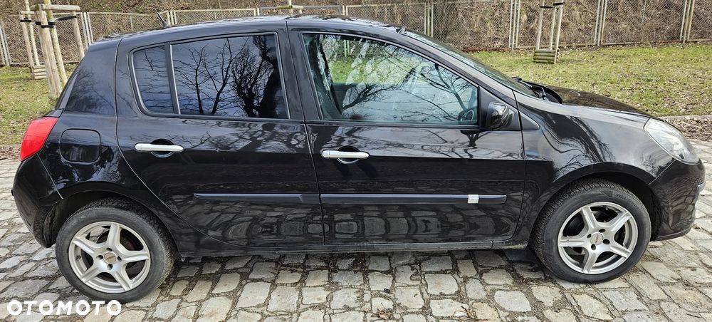 Renault Clio 1.2 16V 75 Dynamique - 4