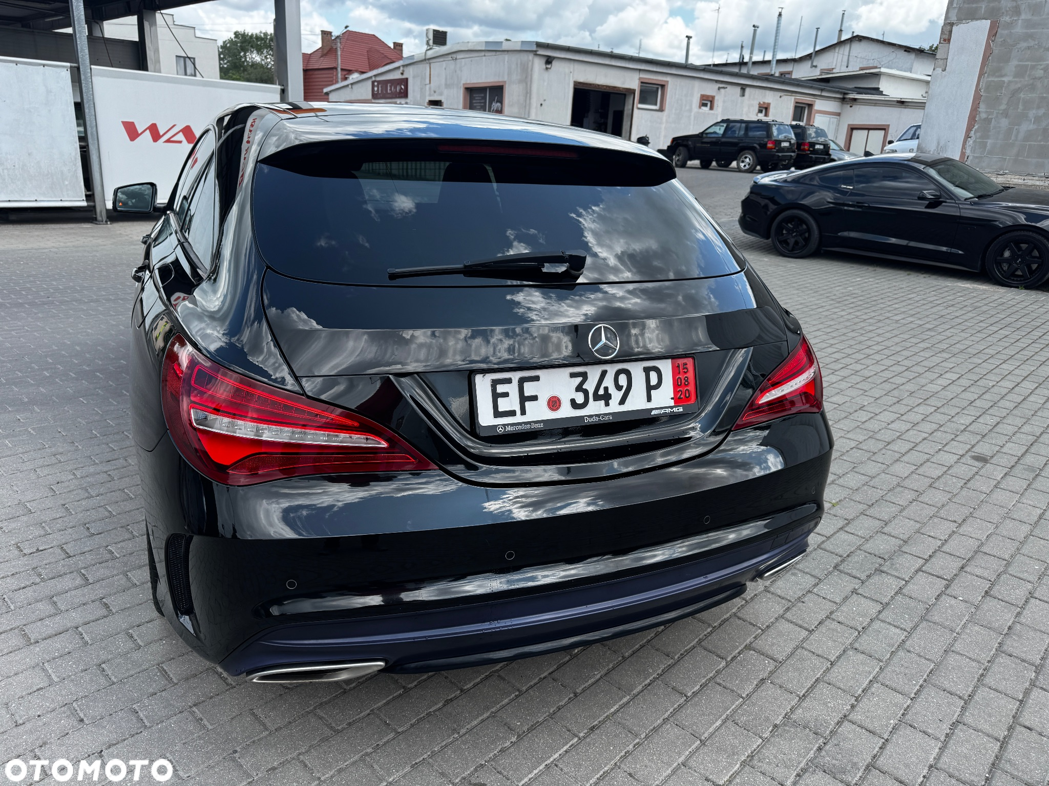 Mercedes-Benz CLA Shooting Brake 200 d 7G-DCT AMG Line - 8