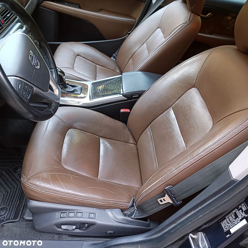 Volvo XC 70 T6 AWD Dynamic Summum - 9