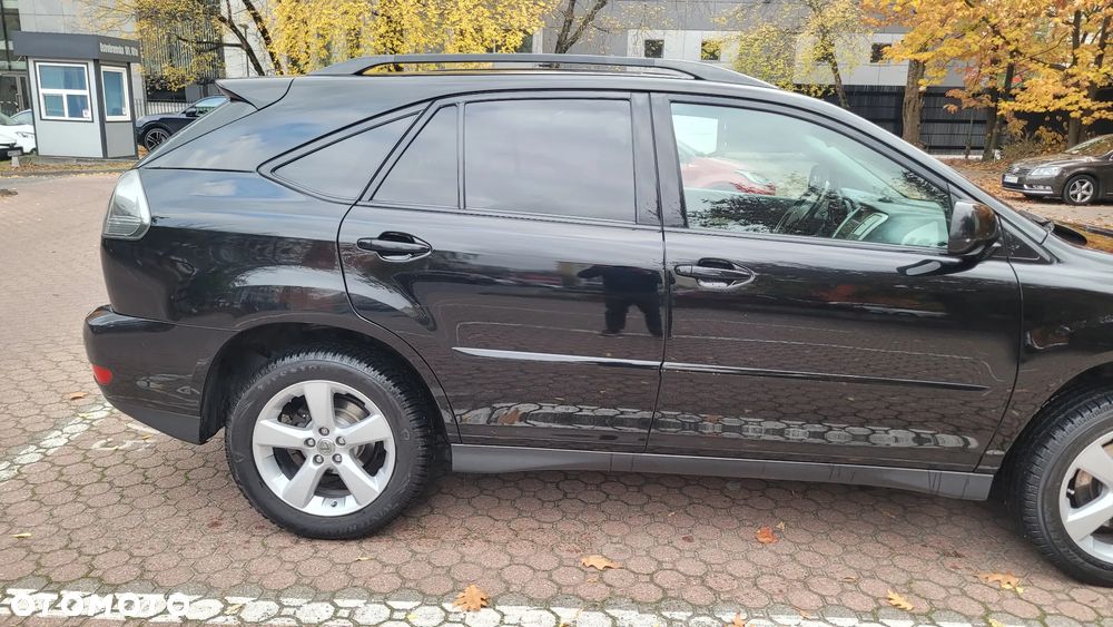 Lexus RX - 11