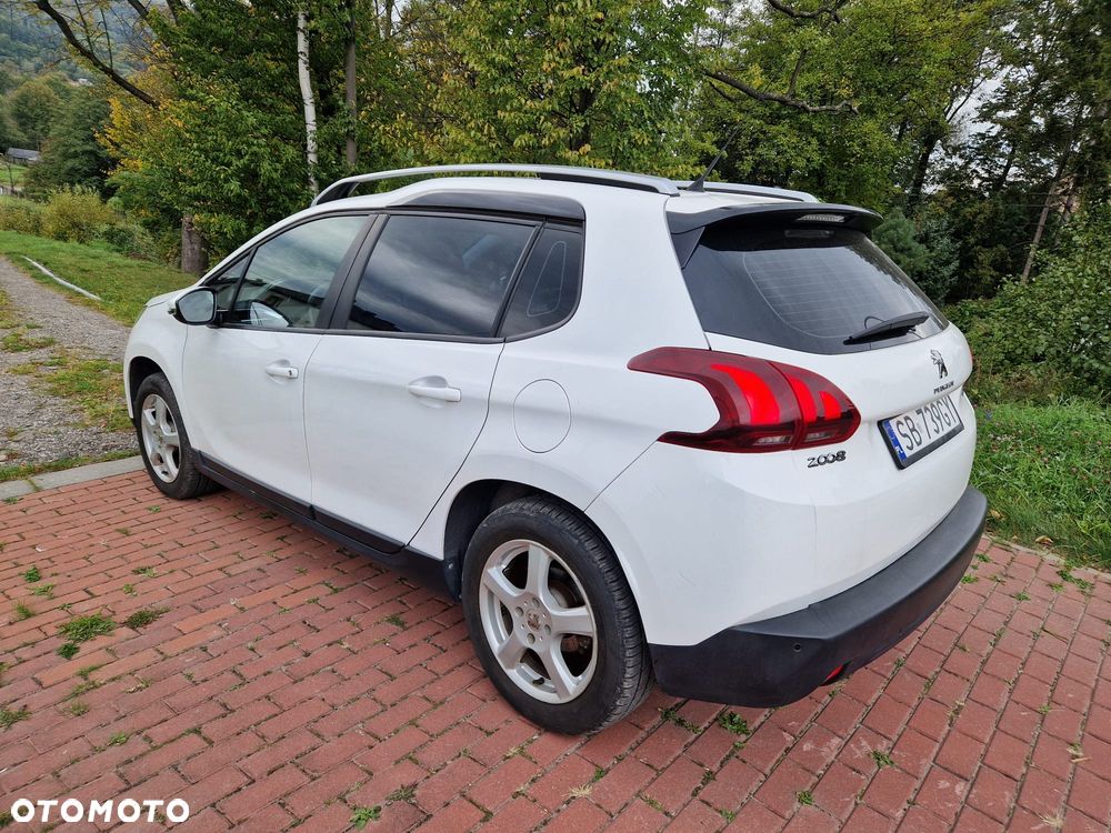 Peugeot 2008 - 6