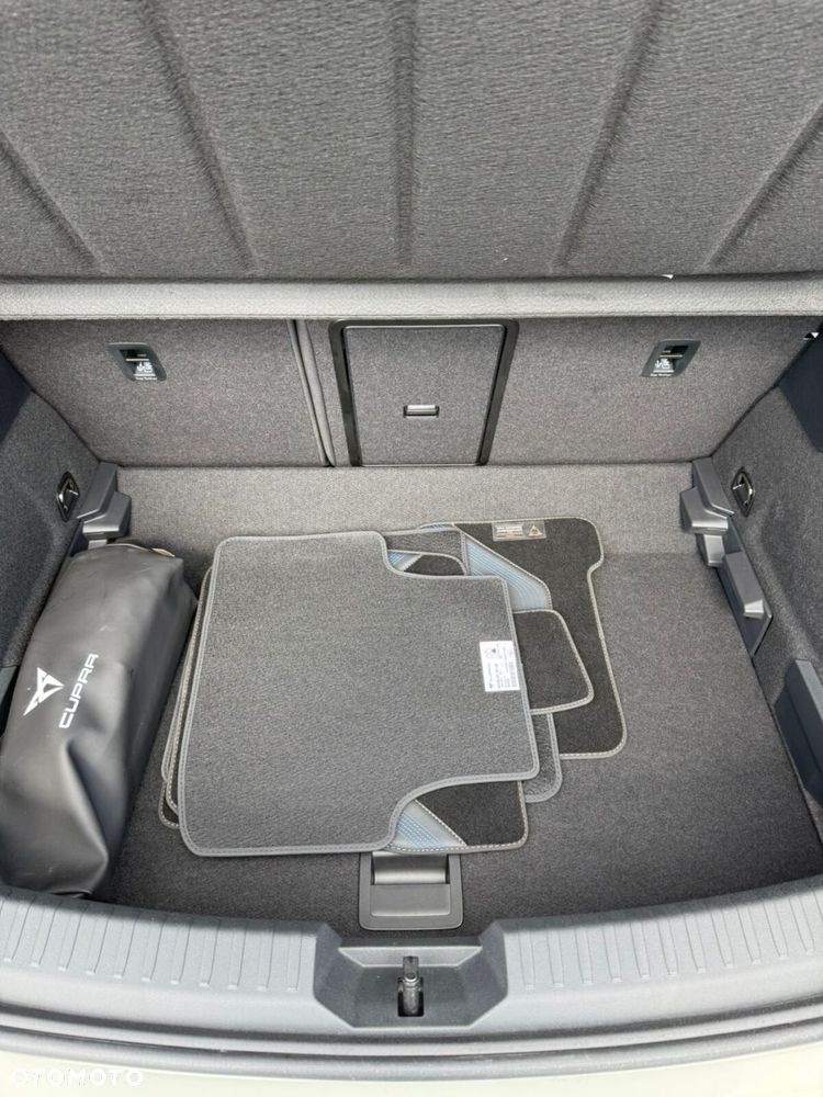 Cupra Leon 1.5 eTSI mHEV DSG - 29