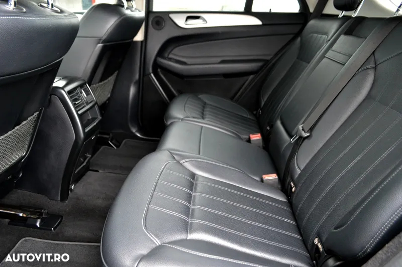 Mercedes-Benz GLE 250 d 4Matic 9G-TRONIC AMG Line - 15