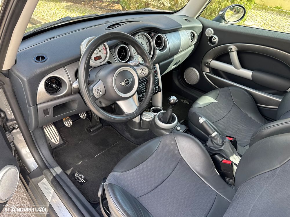 MINI 3 Portas Cooper S - 15