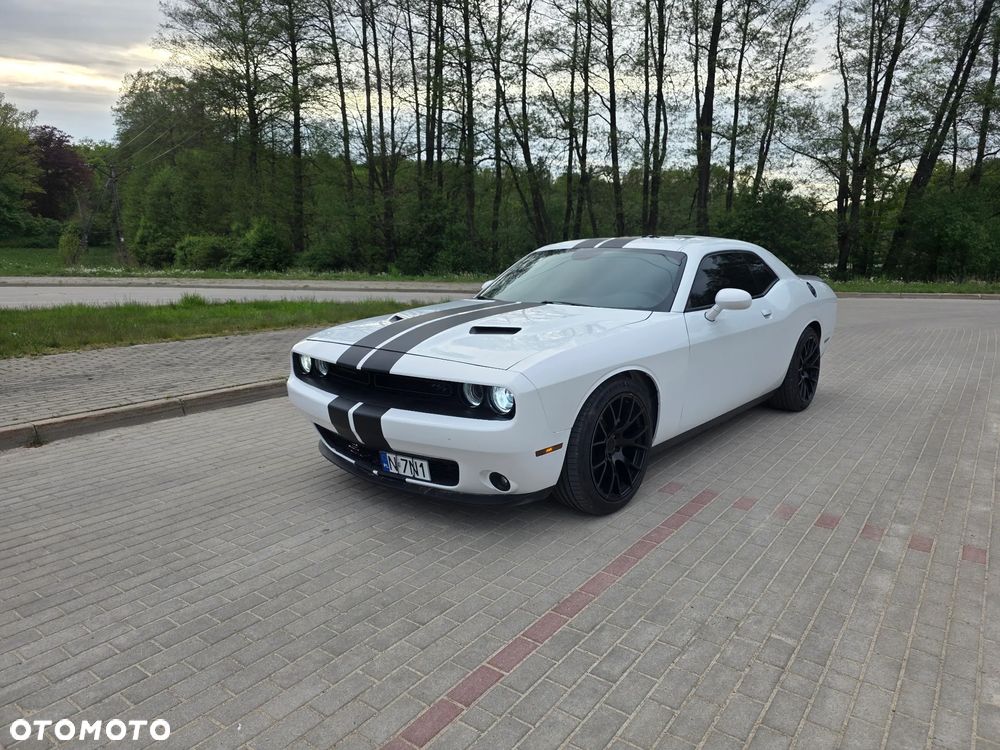 Dodge Challenger - 20