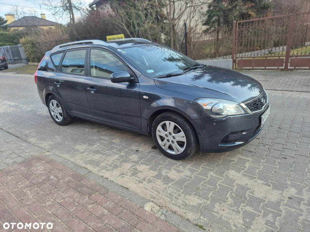 Kia Ceed 1.4 CVVT Attract - 8