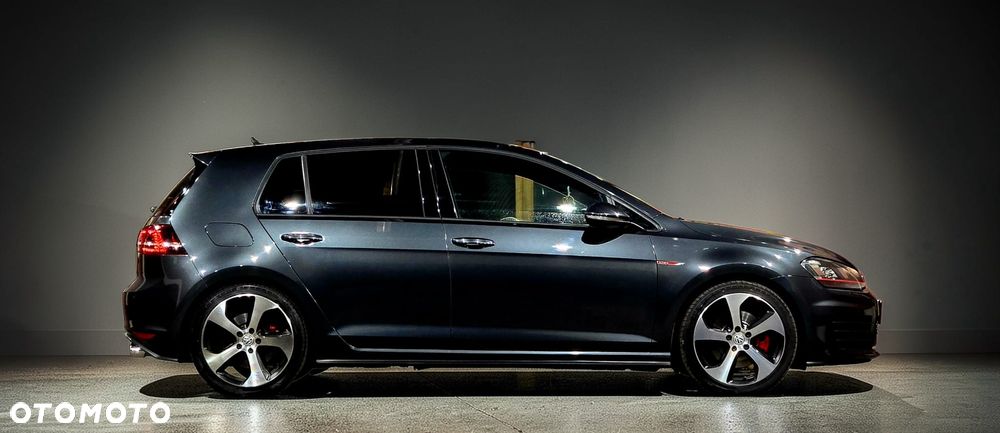 Volkswagen Golf GTI Performance BlueMotion Technology - 8