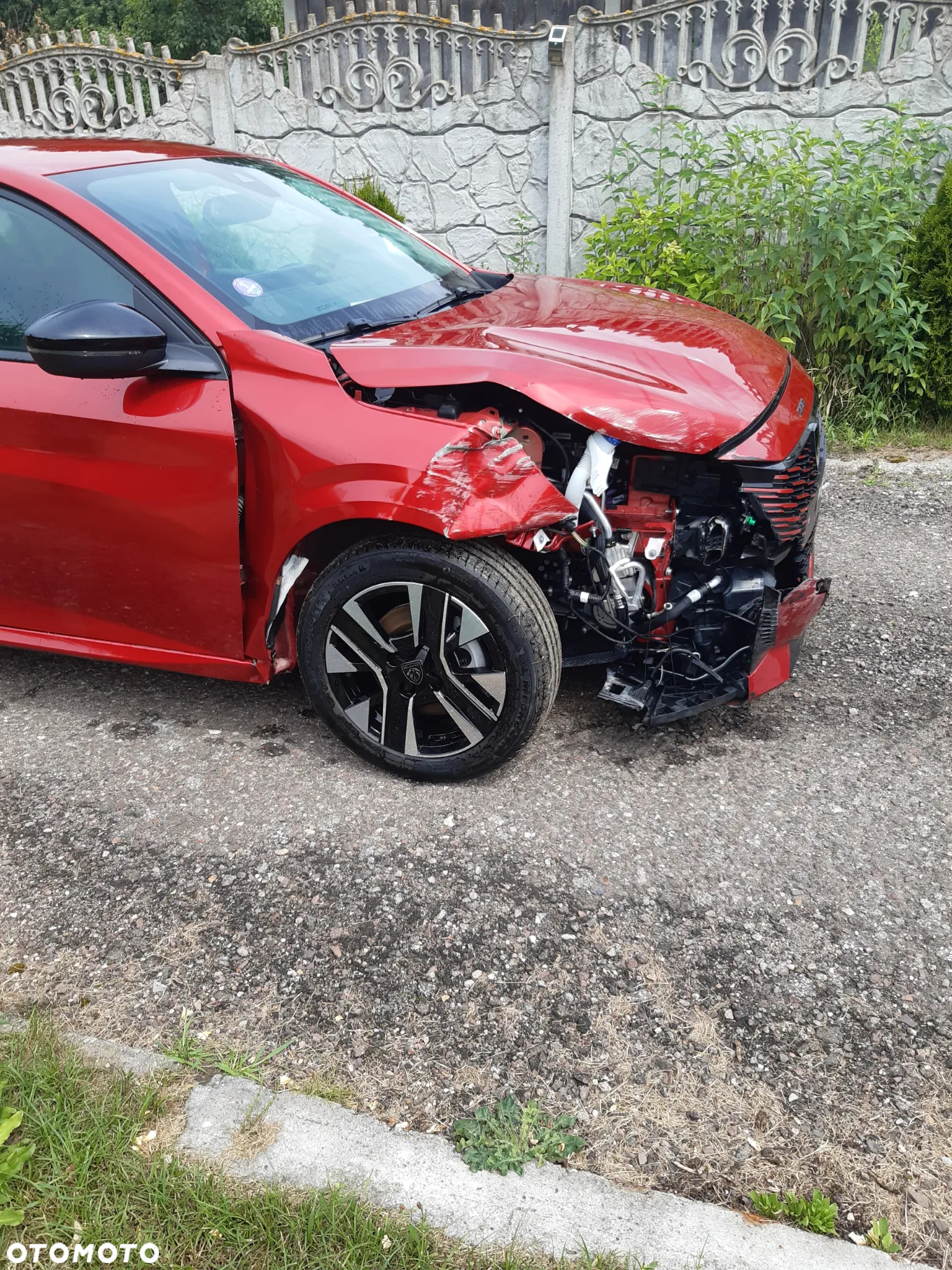 Peugeot 208 1.2 mHEV Allure - 13