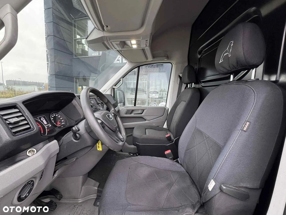 MAN TGE 3.140 FURGON L4H3 - 11