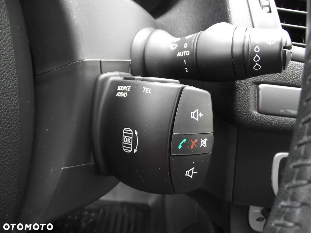 Renault Megane 1.5 dCi Limited - 24