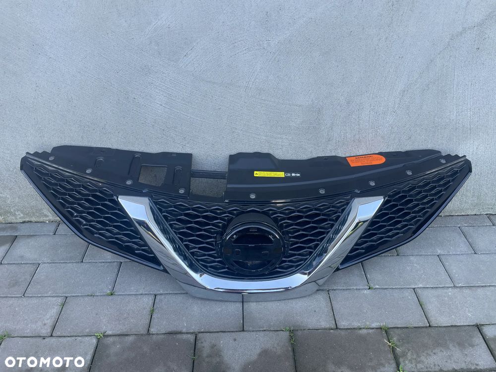 ATRAPA,GRIL NISSAN QASHQAI II J11  2013-2017 - 1