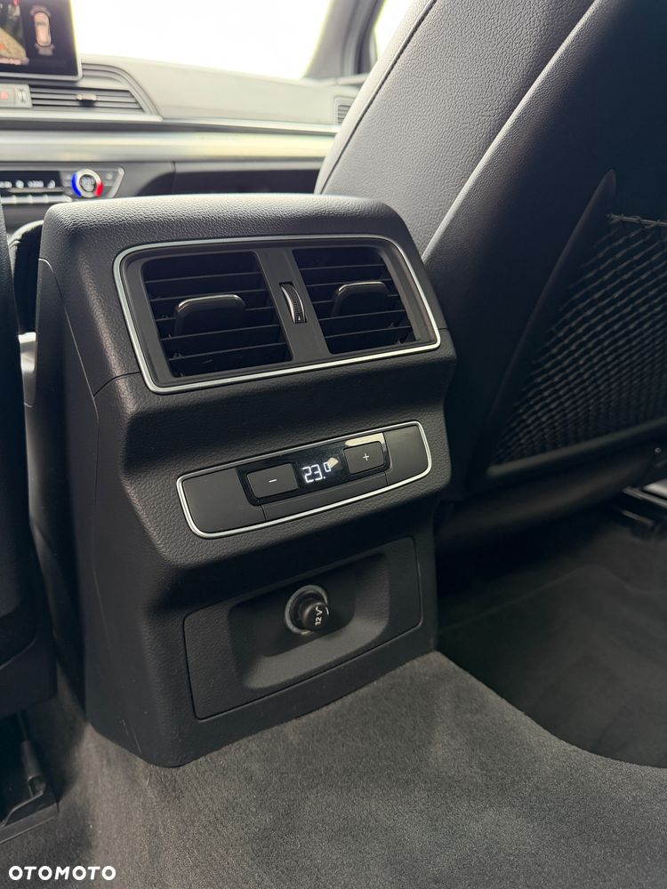 Audi Q5 2.0 TFSI Quattro S tronic design - 28