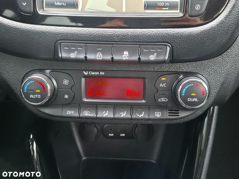 Kia Ceed - 16