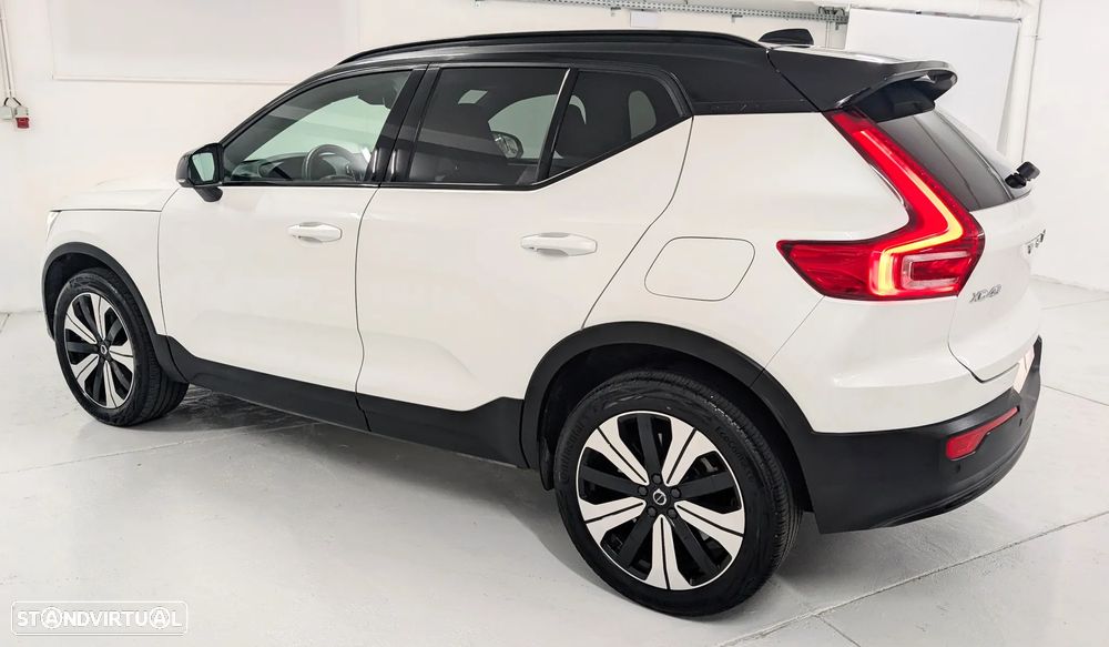 Volvo XC 40 Recharge Core - 19