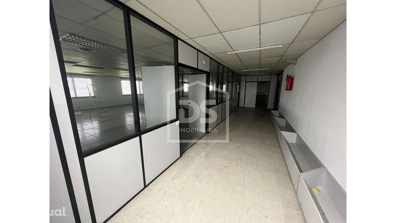 Armazém  Venda em Marinha Grande,Marinha Grande - Grande imagem: 5/44