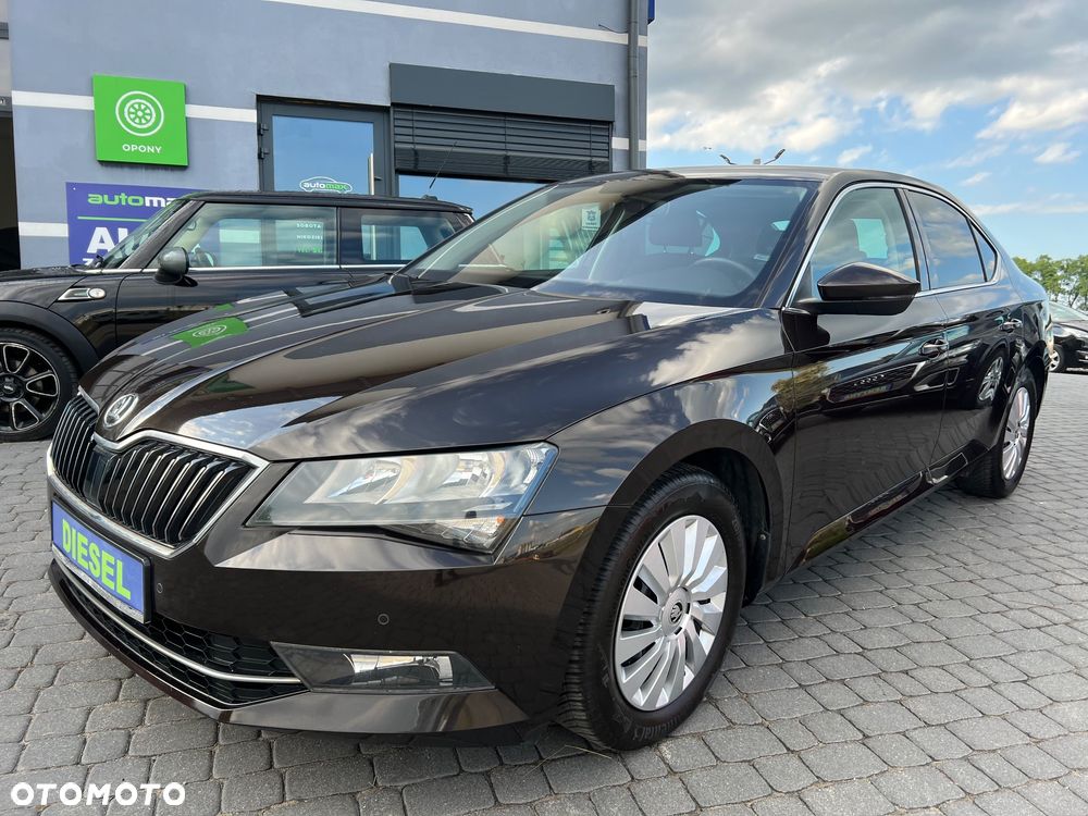 Skoda Superb 1.6 TDI GreenLine - 1
