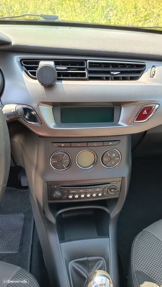 Citroën C3 1.2 VTi Attraction - 2