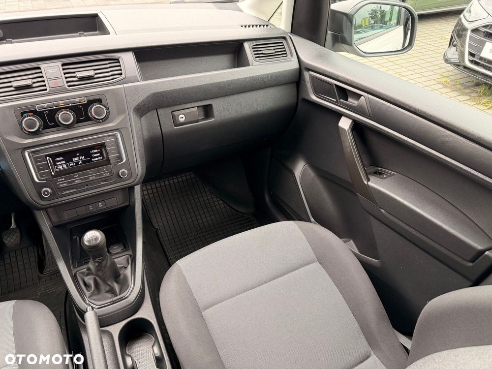 Volkswagen Caddy - 18