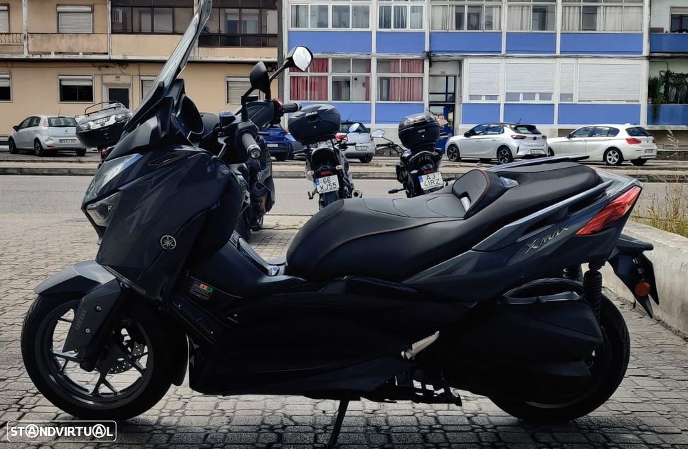 Yamaha X-Max 300 Tech Max - 2
