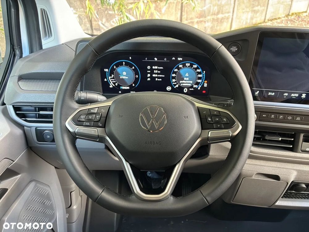 Volkswagen Transporter Furgon AUTOMAT/L2H1, 2.0 TDI 150 KM - 18