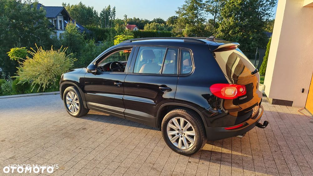 Volkswagen Tiguan 2.0 TDI DPF 4Motion DSG Exclusive - 24