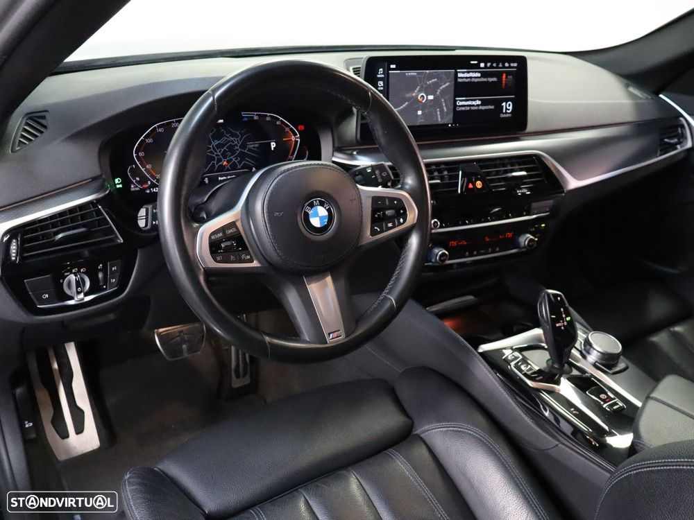 BMW 520 d Pack Desportivo M Auto - 7