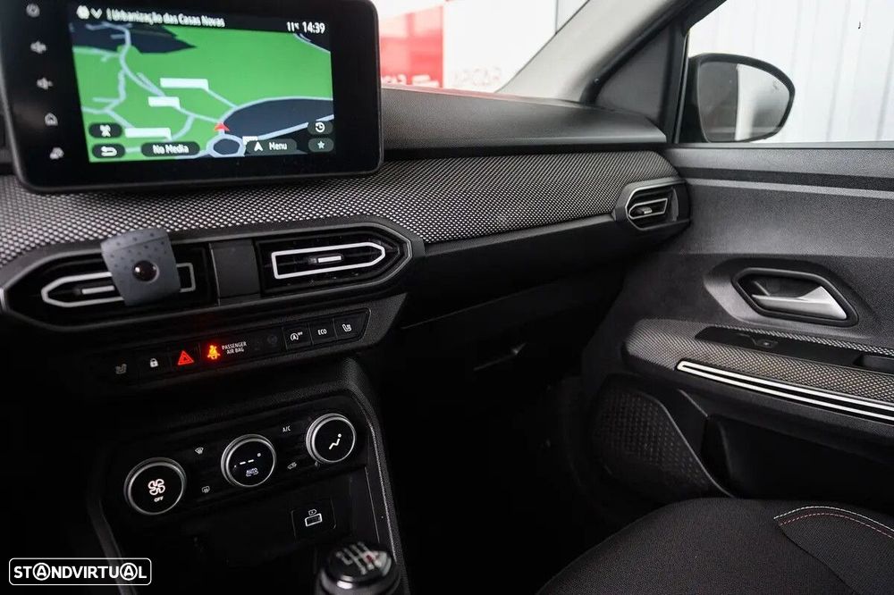 Dacia Jogger 1.0 TCe Extreme 7L - 32