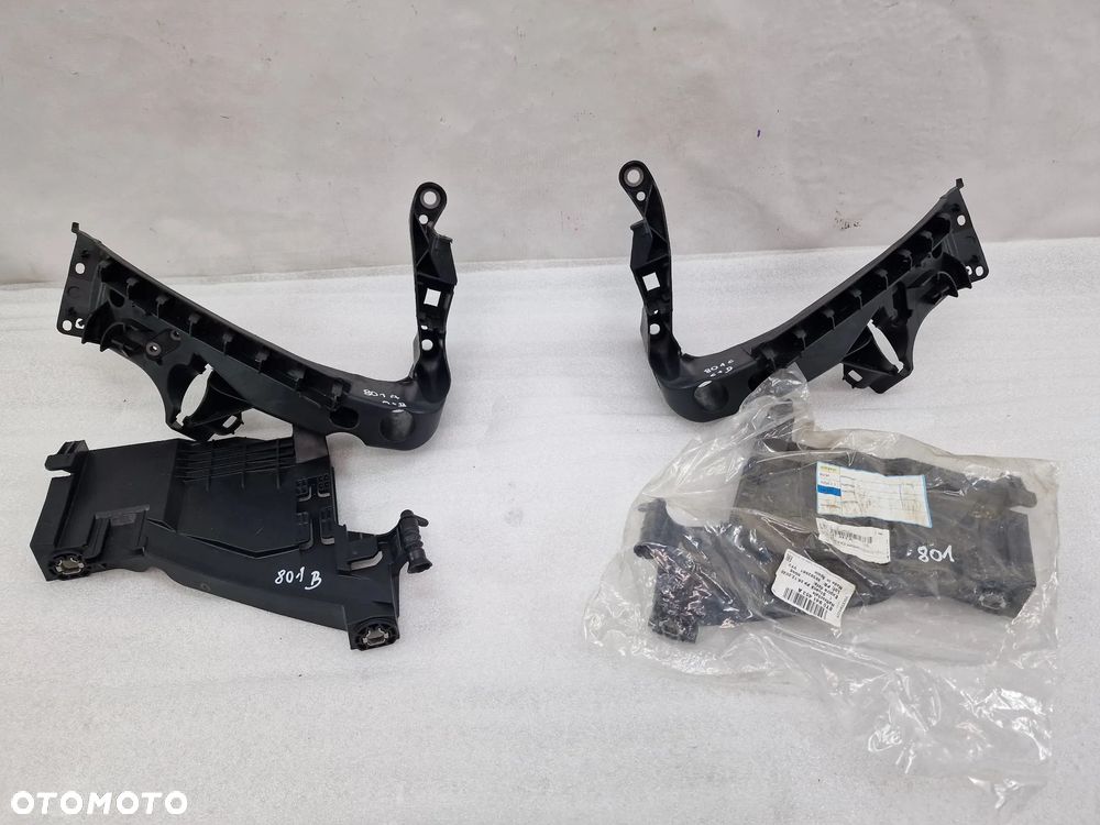 AUDI A5 8T0 07-11 LEWY NOWE KOMPLETNE ŚLIZGI POD LAMPE , NR 8T0805607L + 8T0941453A ( 89392979 ) , NR AUKCJI GL801 - 1