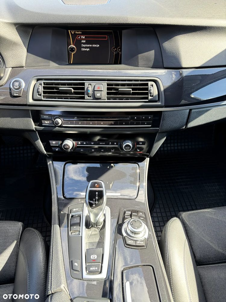 BMW Seria 5 520d - 13