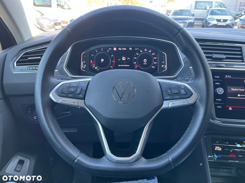 Volkswagen Tiguan - 27