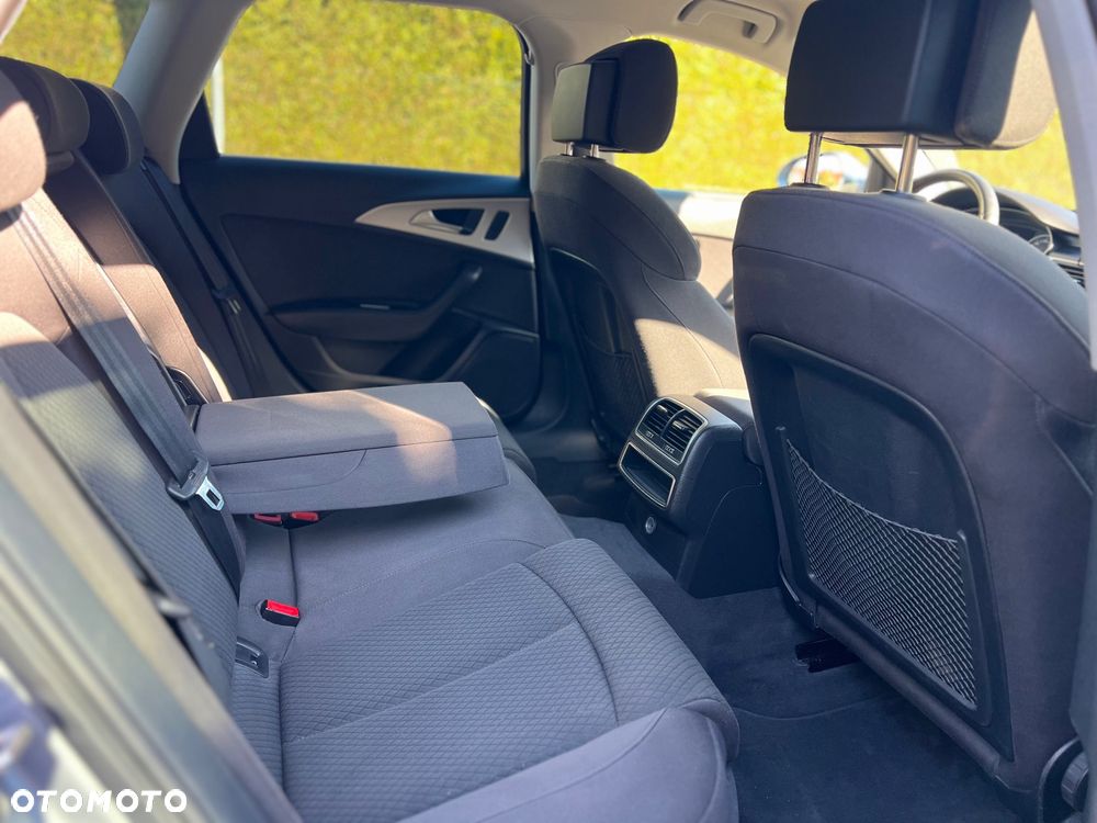 Audi A6 Avant - 16